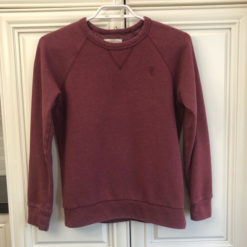 Obey Propaganda womenโs sweatshirt